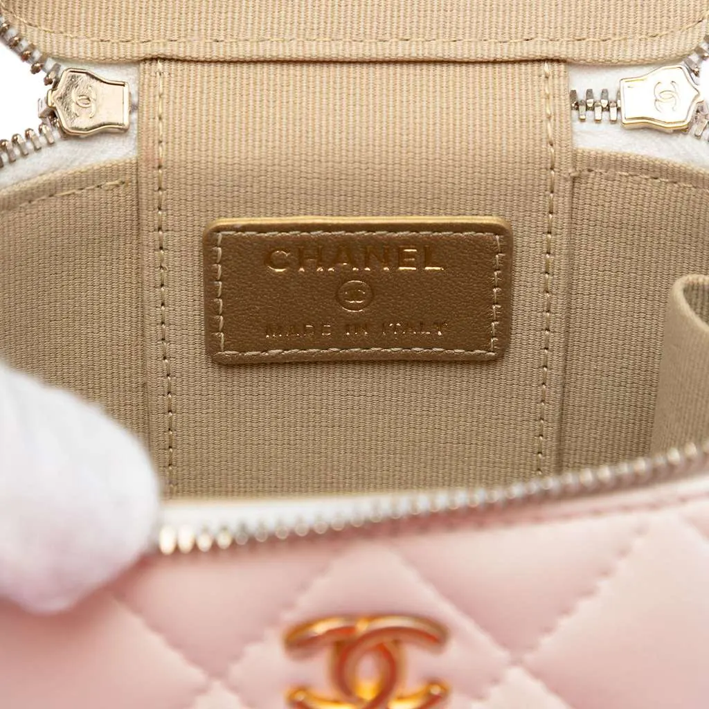Chanel Mini Quilted Lambskin Pearl Crush Vanity Case With Chain White Leather Very good - Box View