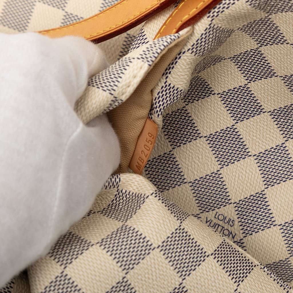 Louis Vuitton Damier Azur Totally MM - 5