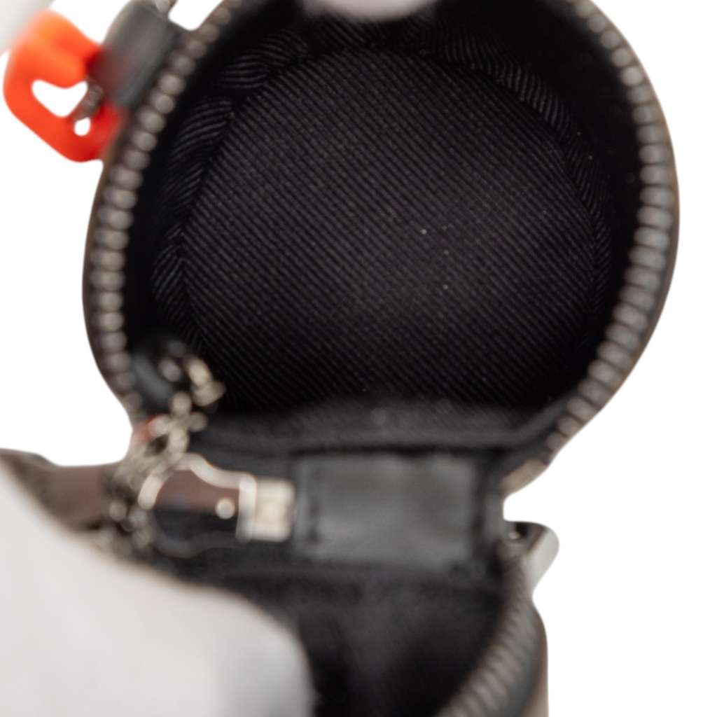 Louis Vuitton Monogram Barrel Pouch - 4