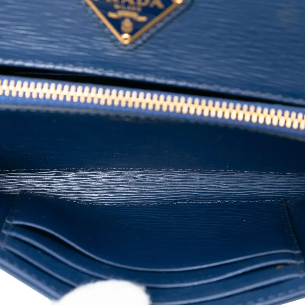 Prada Vitello Move and Tessuto Wallet On Chain Blue Very good - Model View