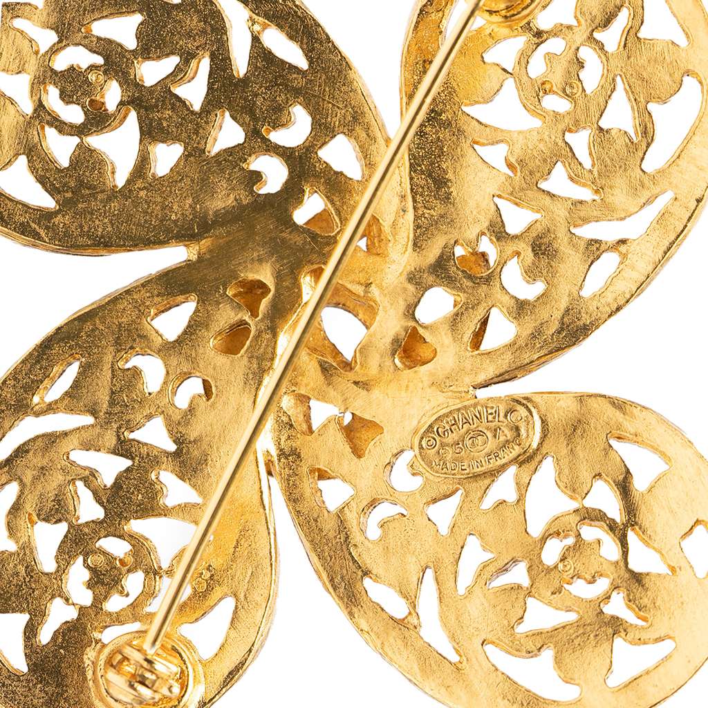 Chanel Gold Plated CC Fretwork Clover Brooch - 3