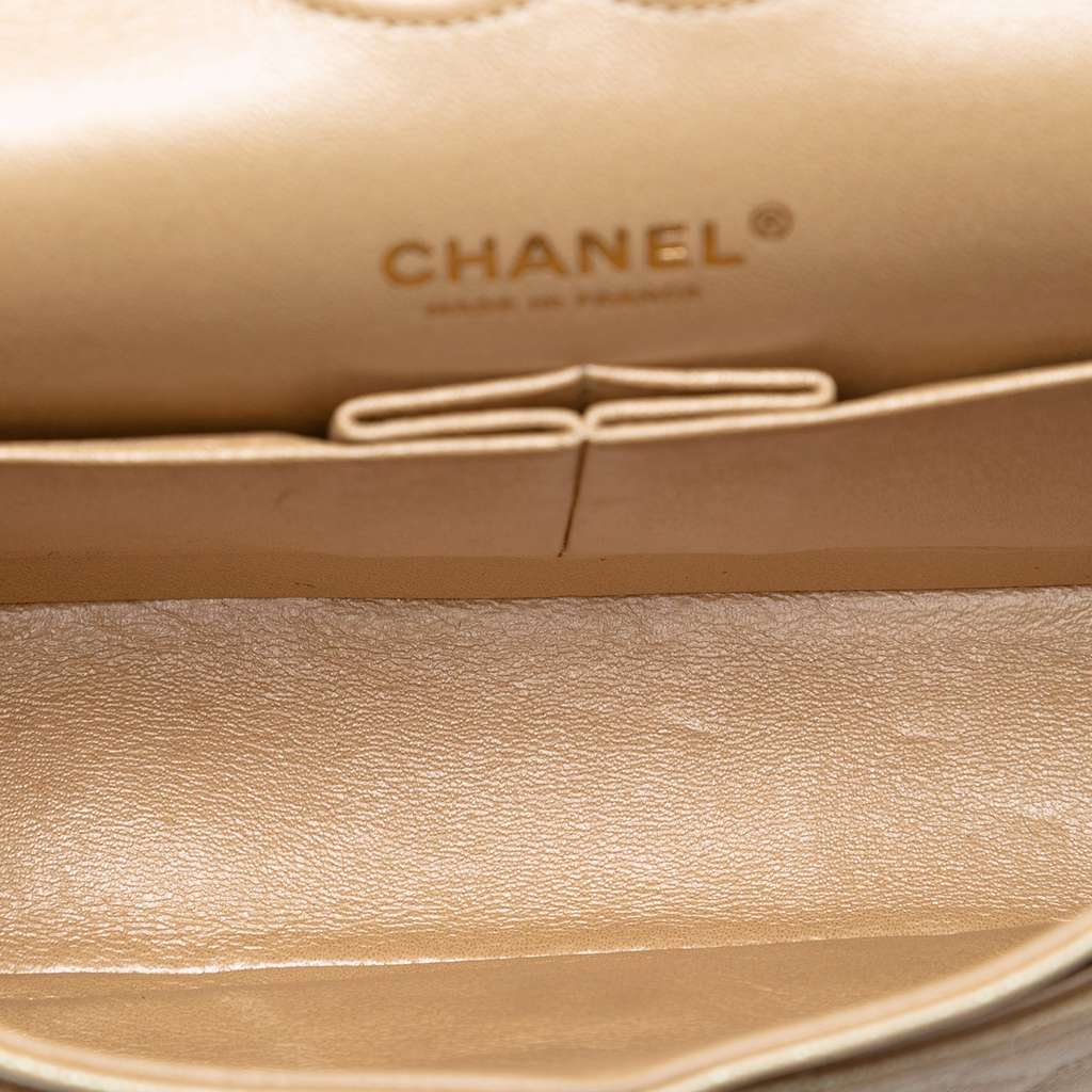 Chanel Medium Classic Iridescent Caviar Double Flap - 4