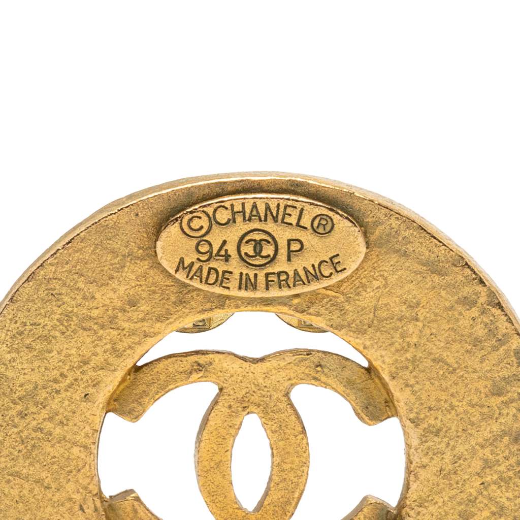 Chanel Gold Plated CC Round Clip on Earrings - 3
