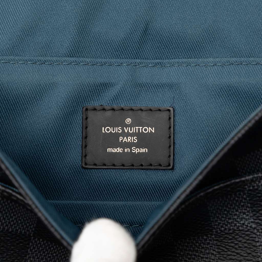 Louis Vuitton Damier Graphite District NM PM - 5