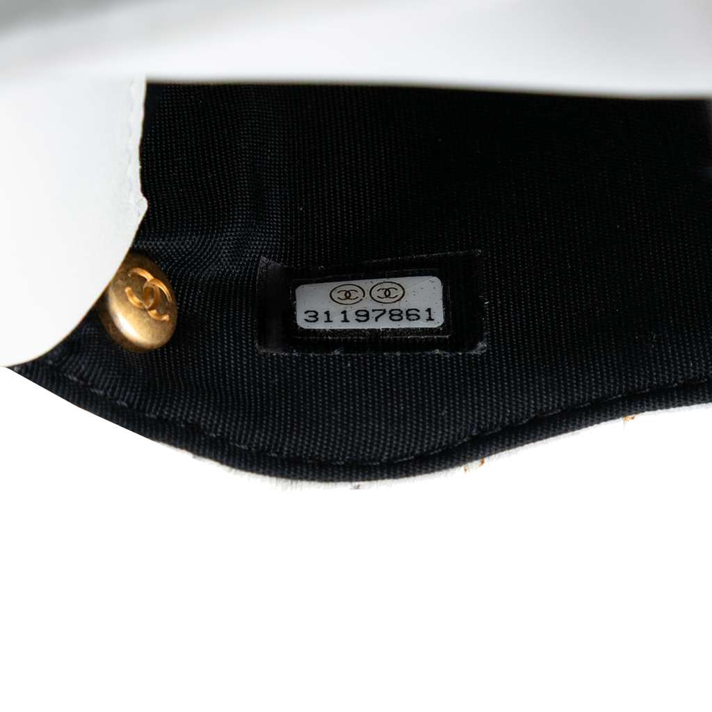 Chanel Quilted Lambskin About Pearls Card Holder On Chain - 5