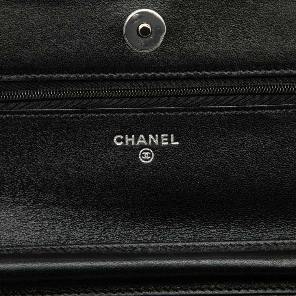 Chanel CC Quilted Lambskin Wallet On Chain - 5