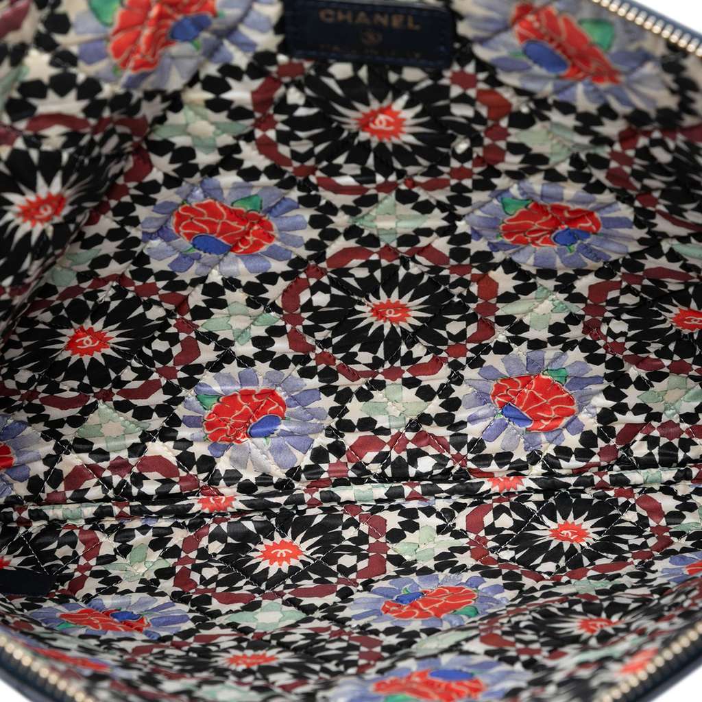 Chanel Paris Dubai Large CC Quilted Lambskin O Case Clutch - 4