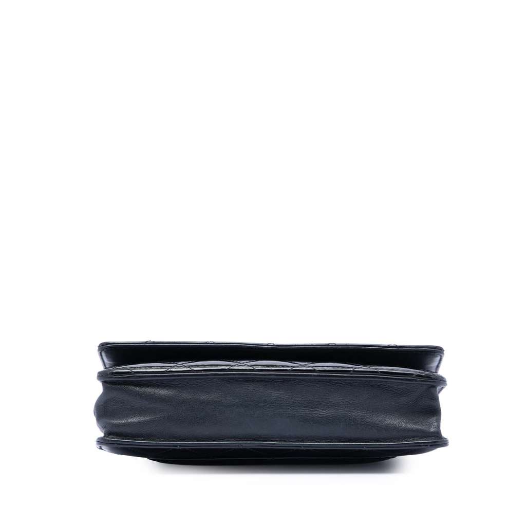 Chanel CC Quilted Patent Wallet On Chain - 3