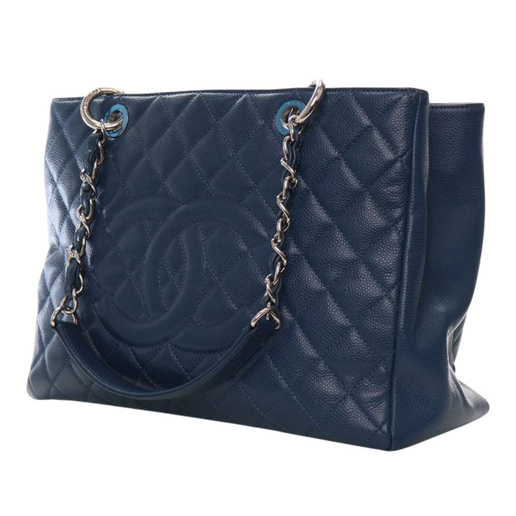 Chanel Caviar Grand Shopping Tote - 3