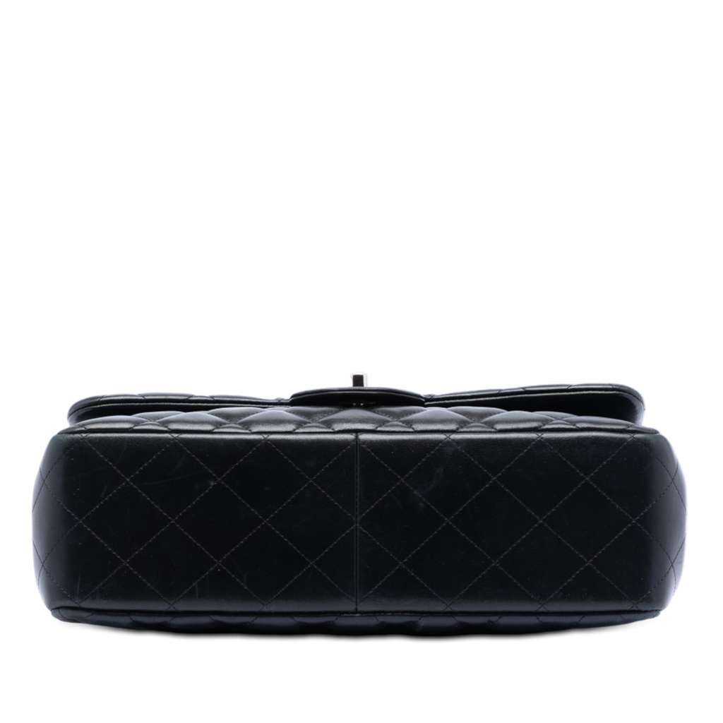 Chanel Jumbo Classic Lambskin Double Flap - 3