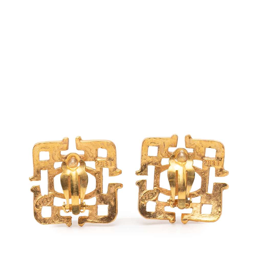 Chanel Gold Plated CC Logo Square Clip on Earrings - 2