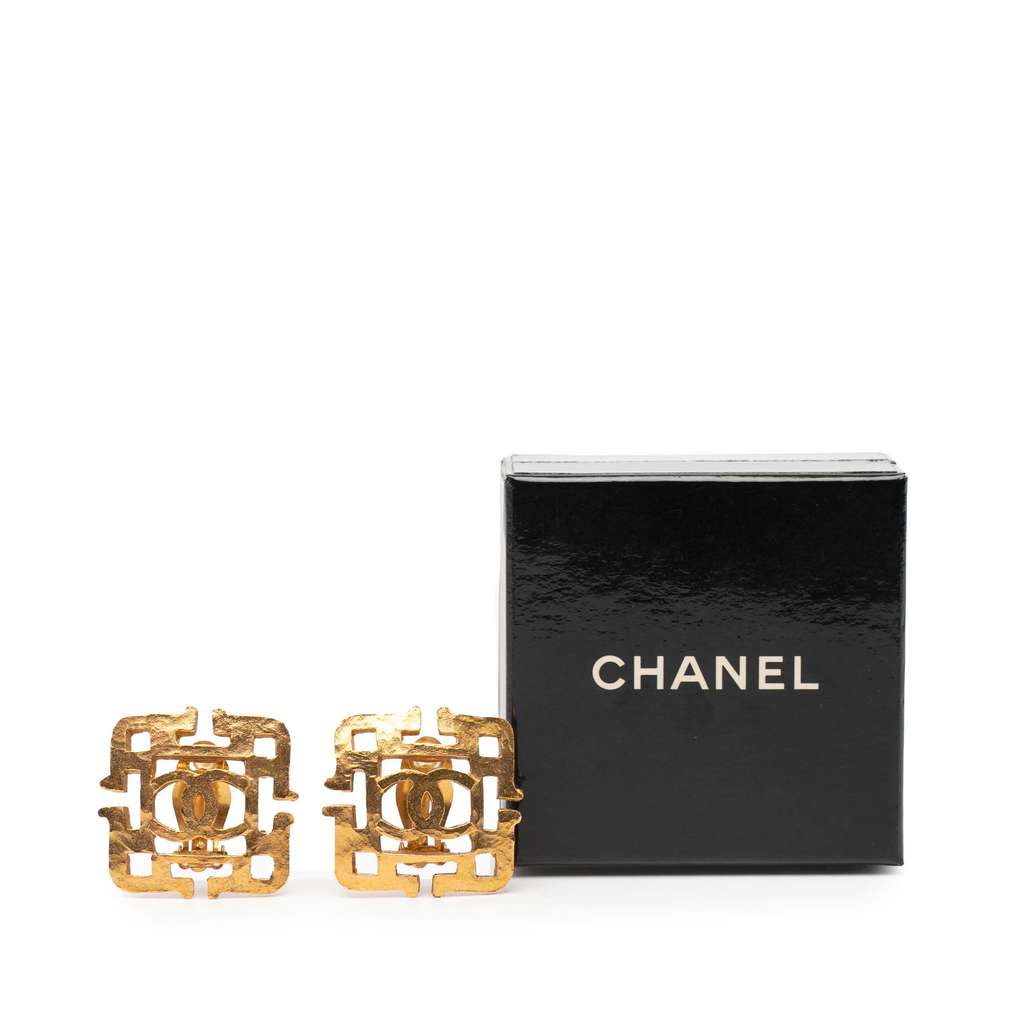 Chanel Gold Plated CC Logo Square Clip on Earrings - 5