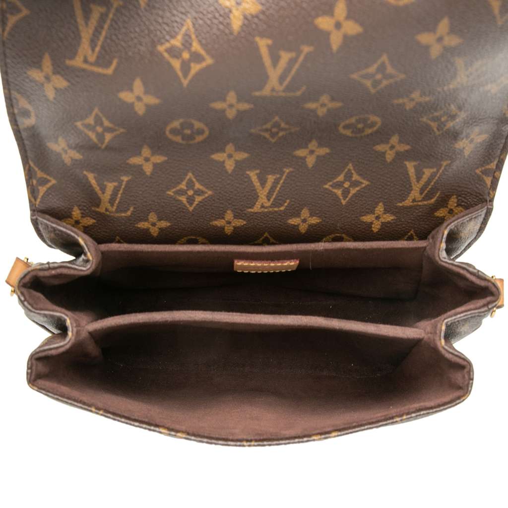 Louis Vuitton Monogram Pochette Metis - 4