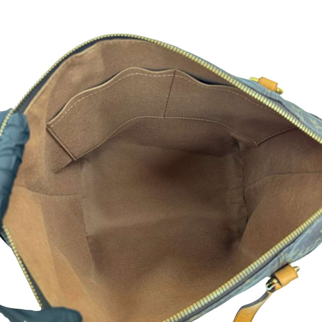 Louis Vuitton Monogram Totally PM - 3