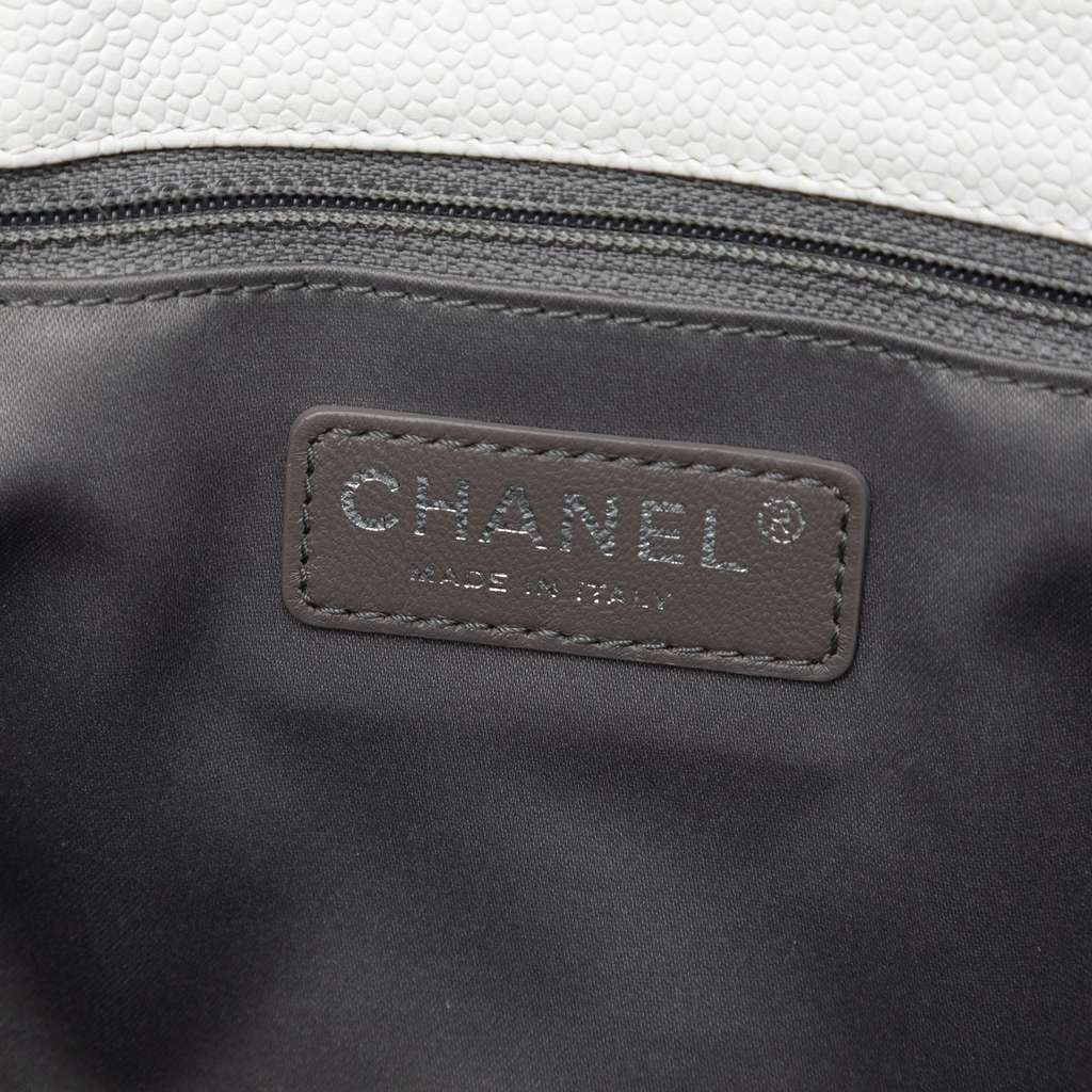 Chanel Caviar Grand Shopping Tote - 5