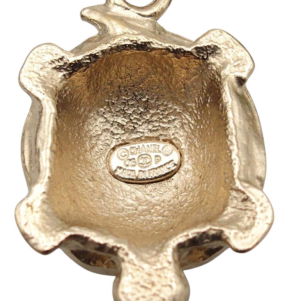 Chanel Gold Plated Lacquered CC Turtle and Ribbon Pendant Necklace - 5