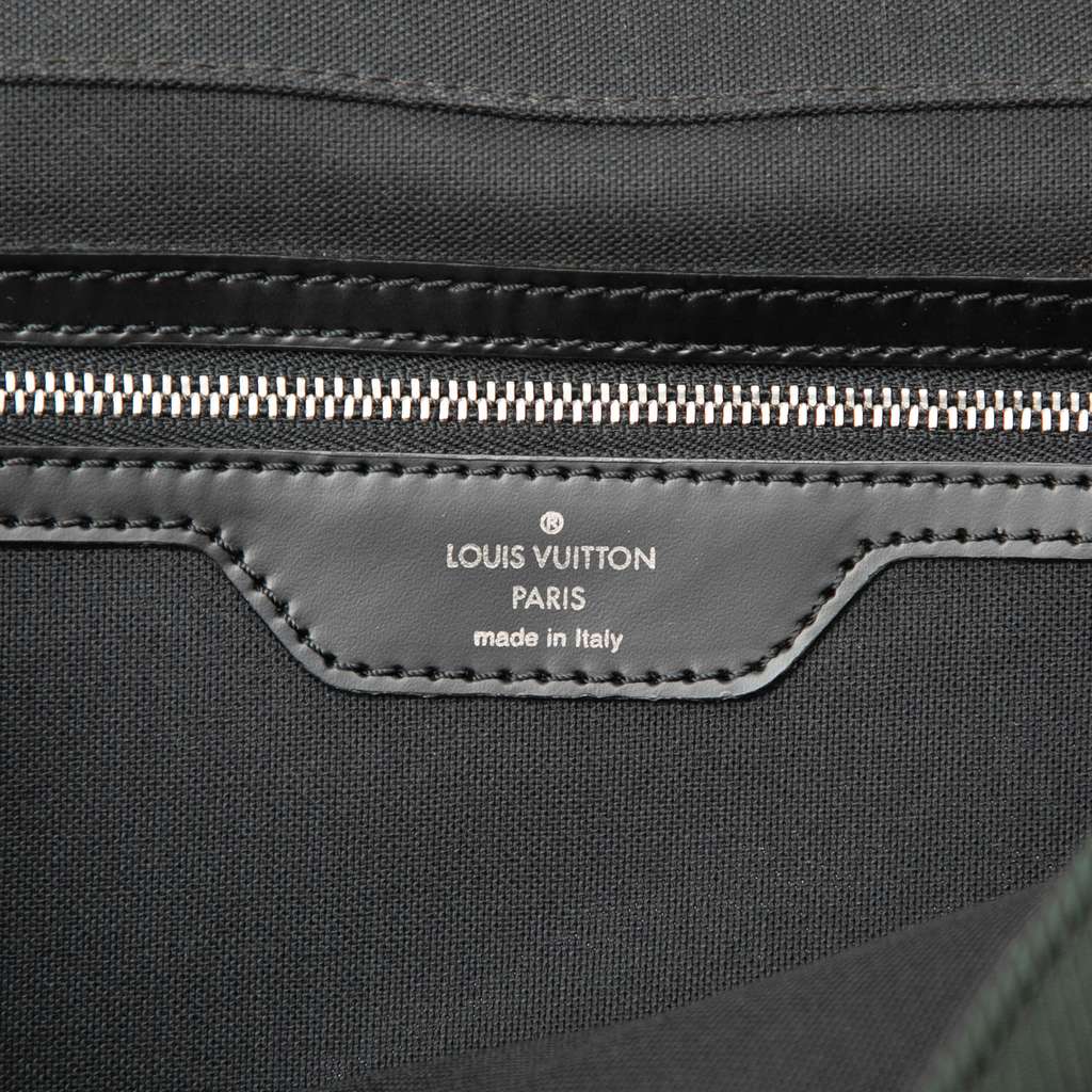 Louis Vuitton Taiga Dersou - 5