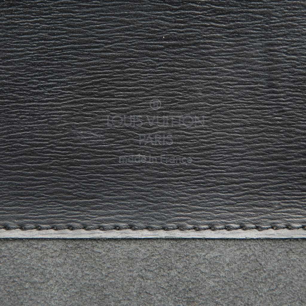 Louis Vuitton Epi Cluny - 5