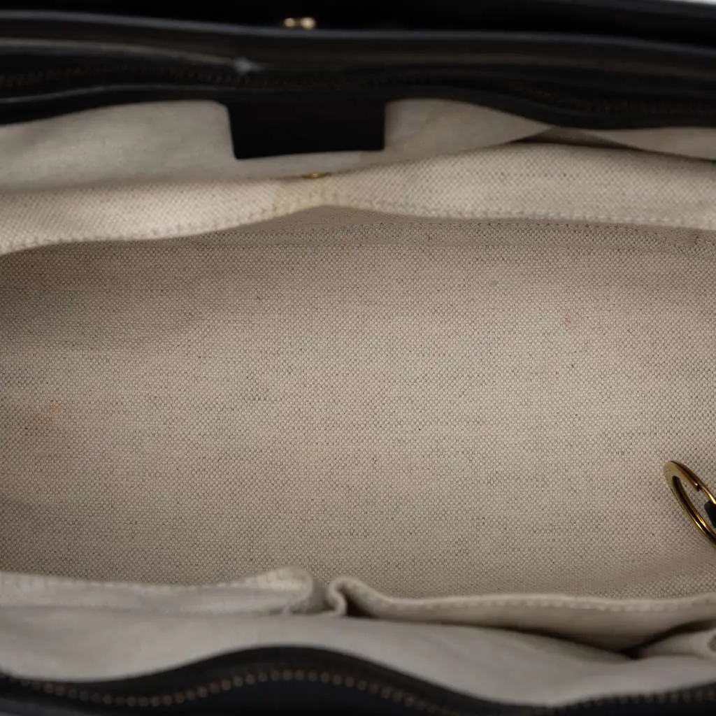 Gucci Patent Bright Bit Satchel Black Leather Good - Model View