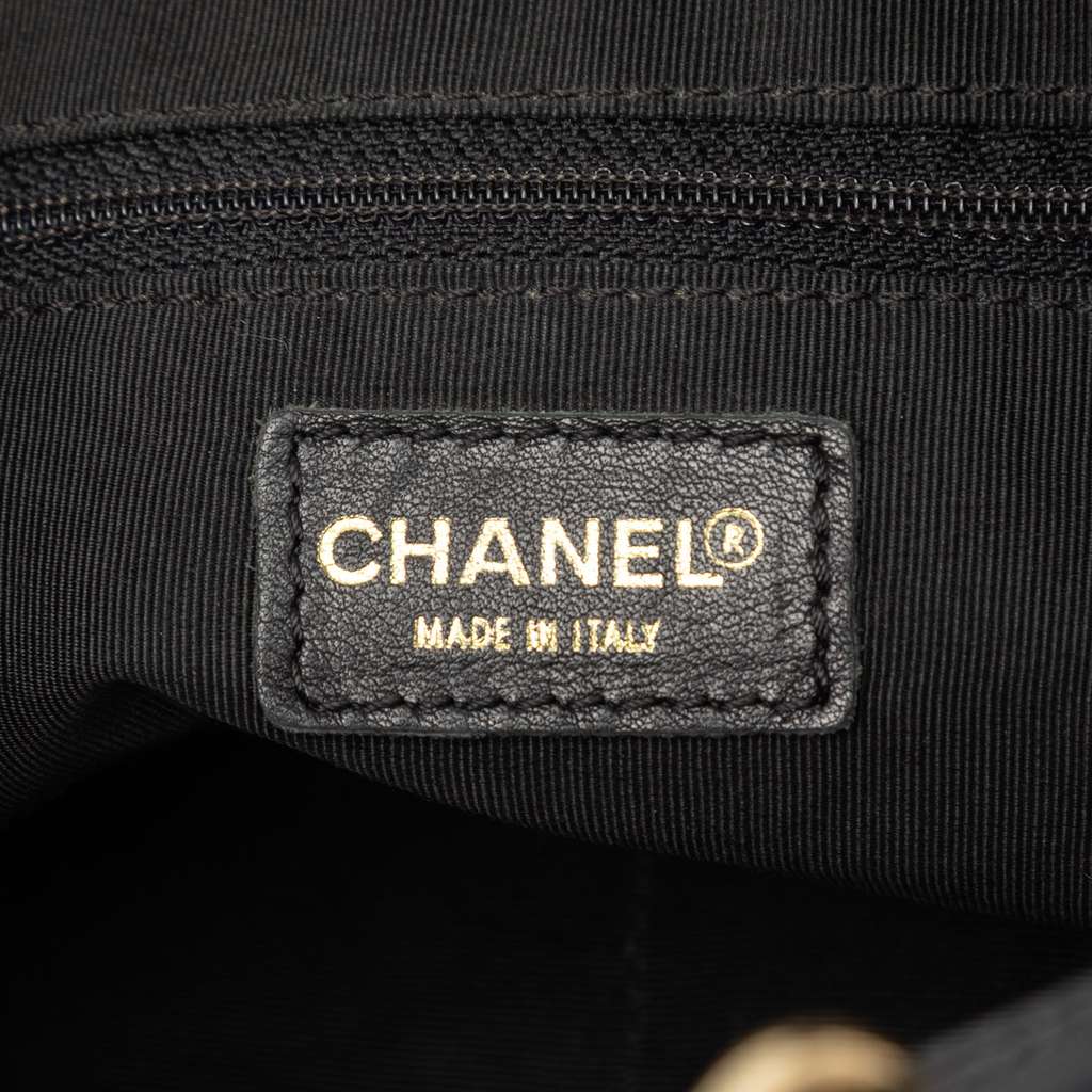 Chanel Petite Caviar Timeless Tote - 5