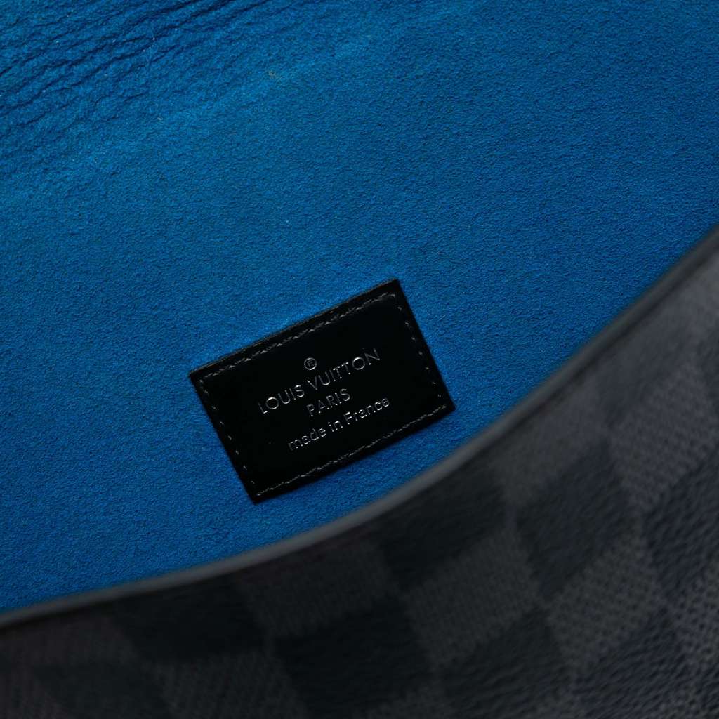 Louis Vuitton Damier Graphite Alpha Pochette GM - 5