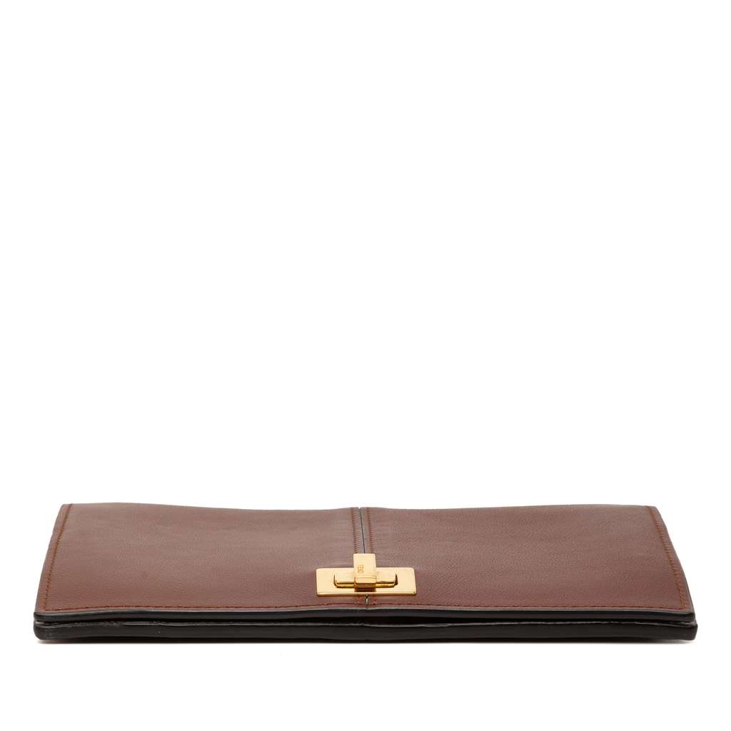 Fendi Leather Peekaboo Chain Clutch - 3