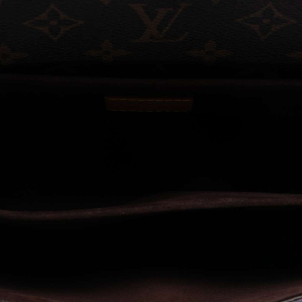 Louis Vuitton Monogram Pochette Metis - 4