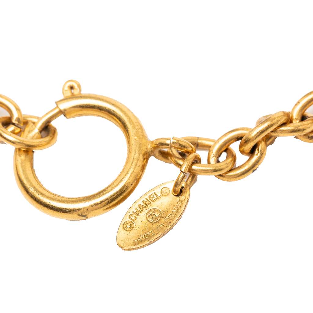 Chanel CC Gold Plated Diamond Shape Pendant Necklace - 4