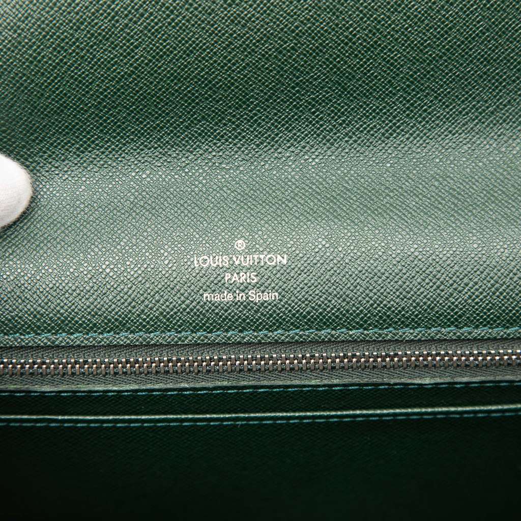 Louis Vuitton Taiga Selenga - 5