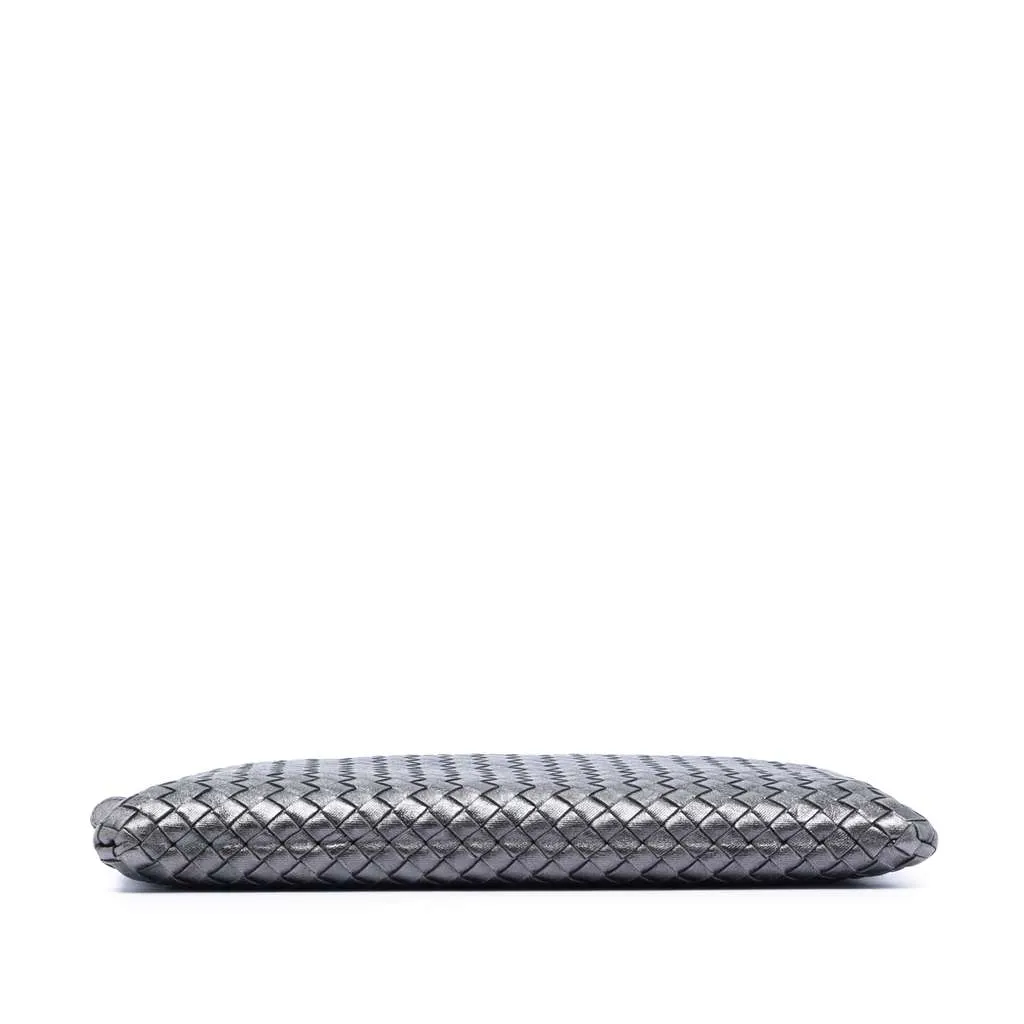 Bottega Veneta Metallic Nappa Intrecciato Clutch Grey Leather Very good - Inside View