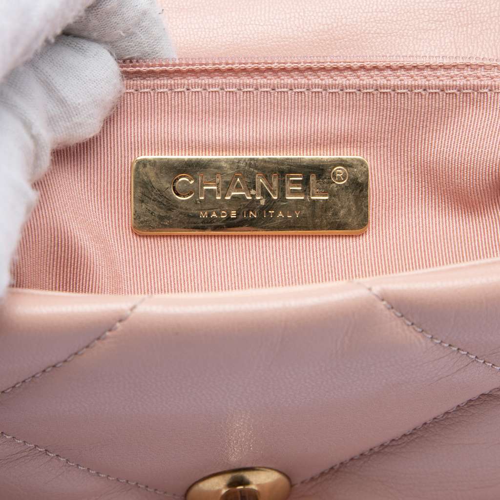 Chanel Medium Lambskin 19 Flap - 5