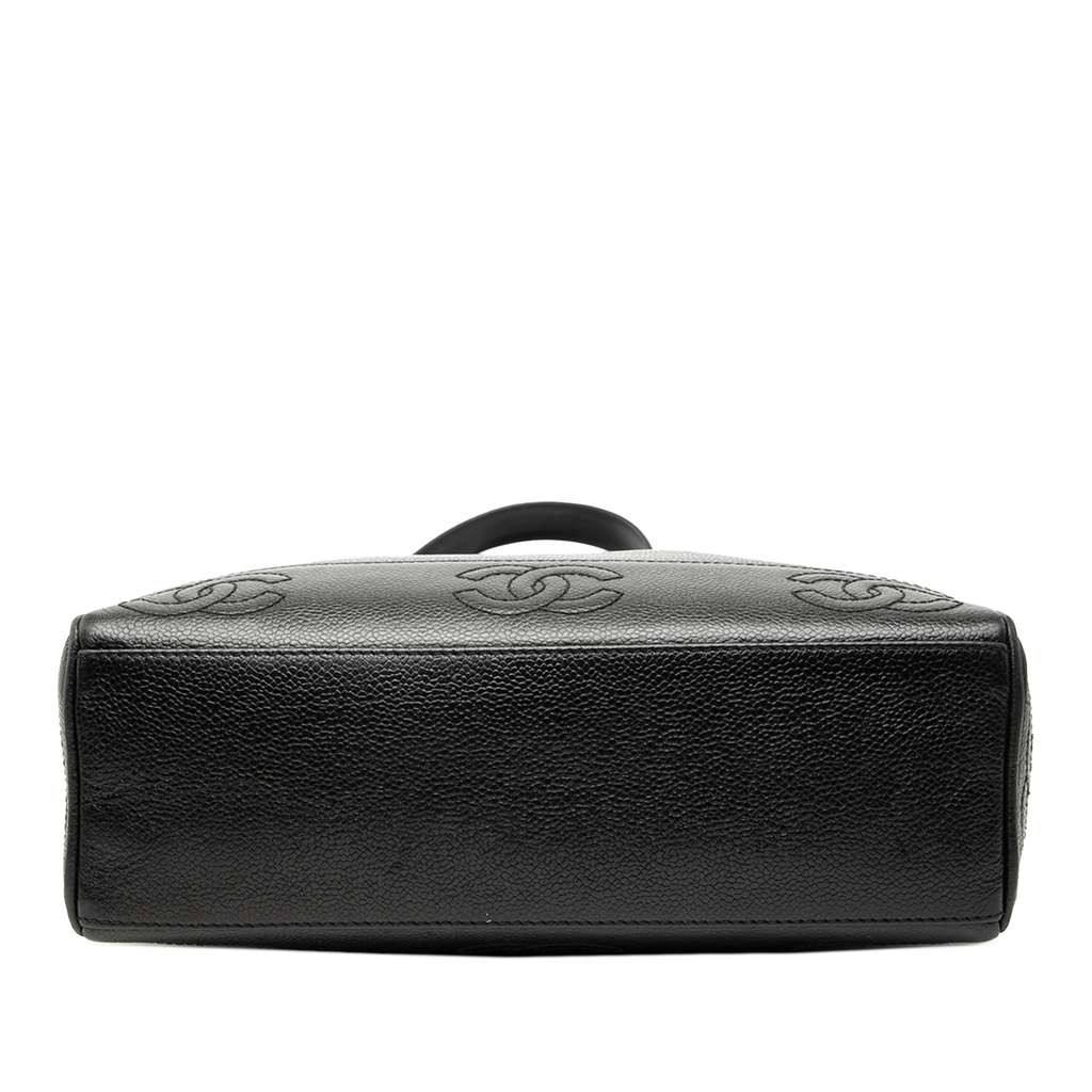 Chanel Triple CC Caviar Shoulder Bag - 3