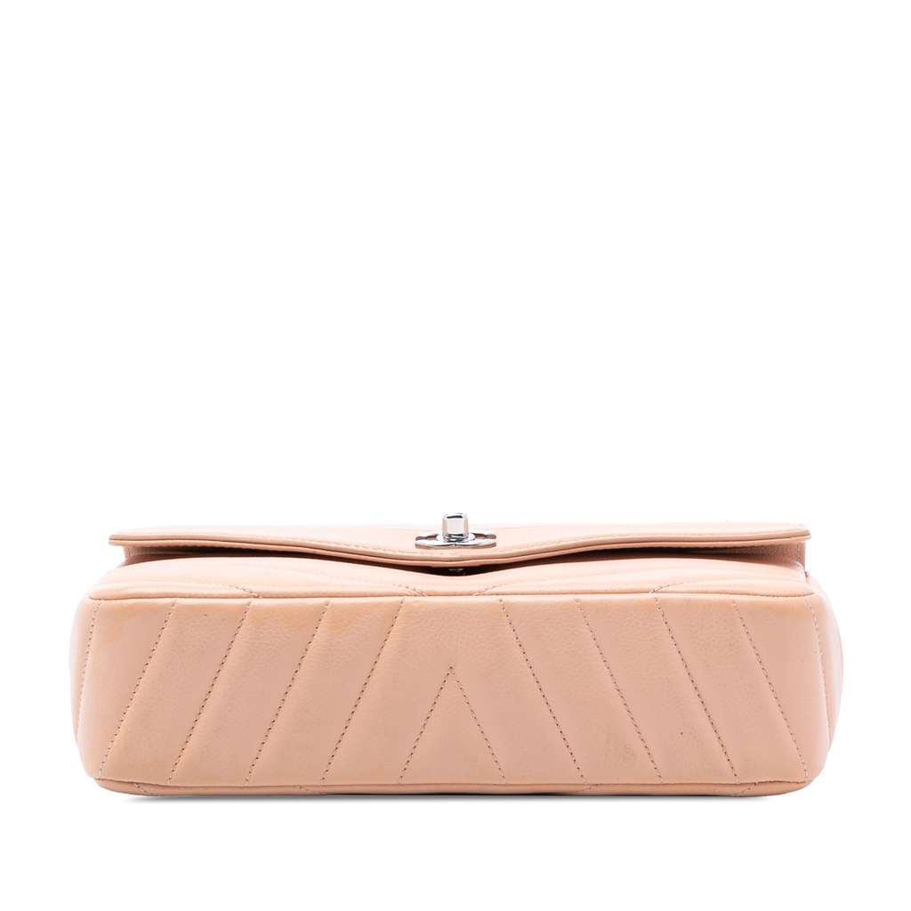 Chanel Medium Chevron Caviar Data Center Envelope Flap - 3