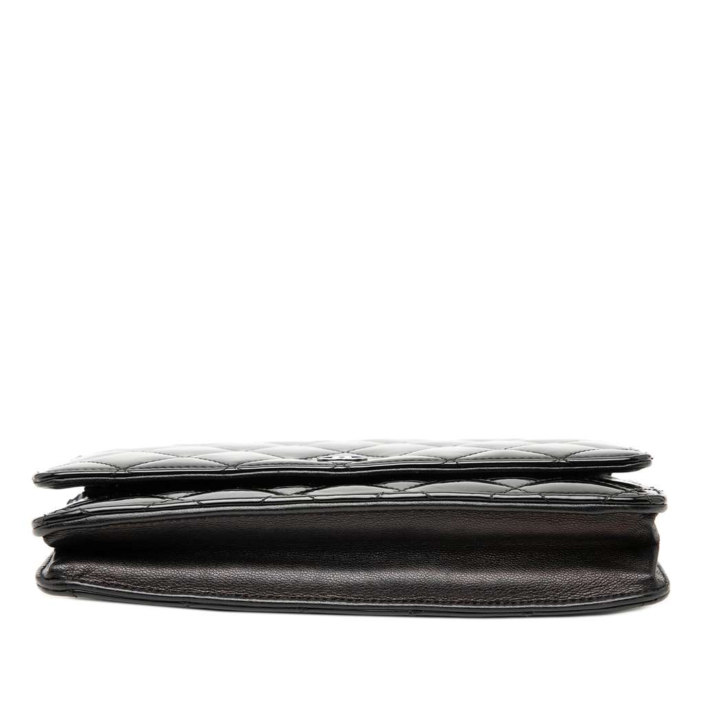 Chanel CC Quilted Patent Wallet On Chain - 3