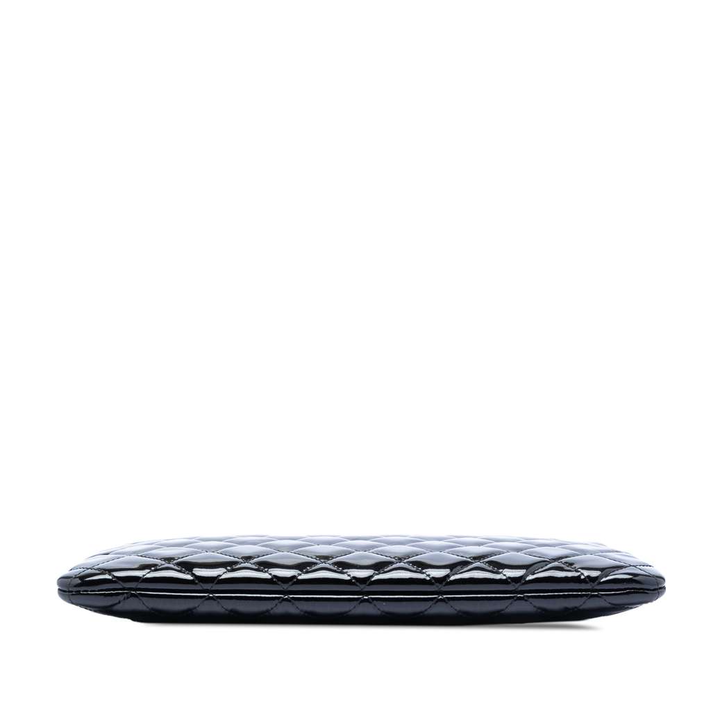 Chanel Medium Quilted Patent O Case Clutch - 3