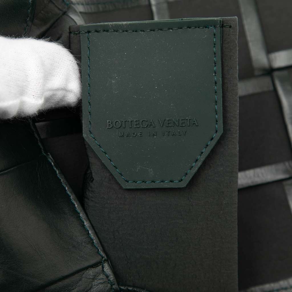 Bottega Veneta Candy Nappa Intrecciato Cassette Crossbody - 5