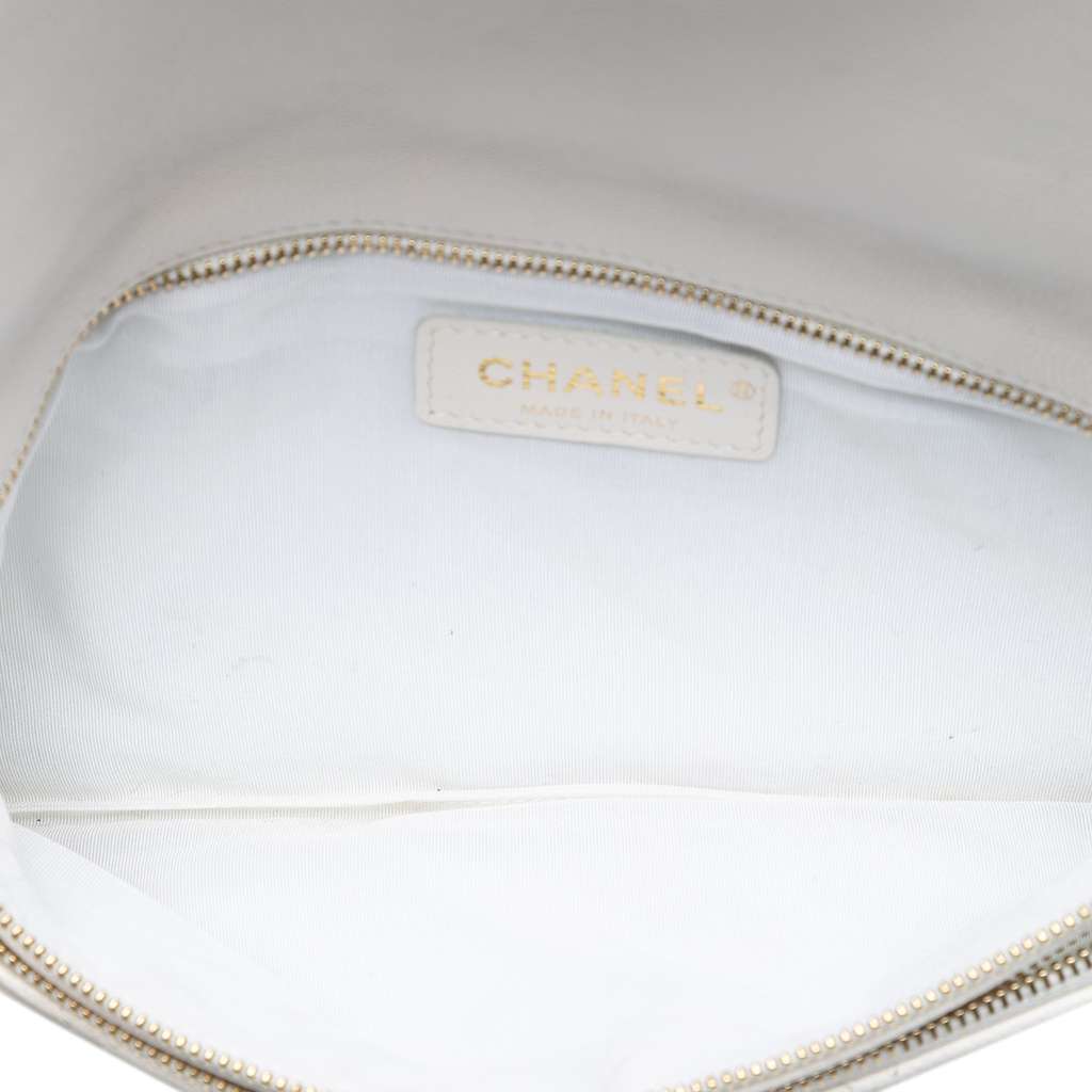 Chanel Quilted Caviar East West Flap Clutch - 4