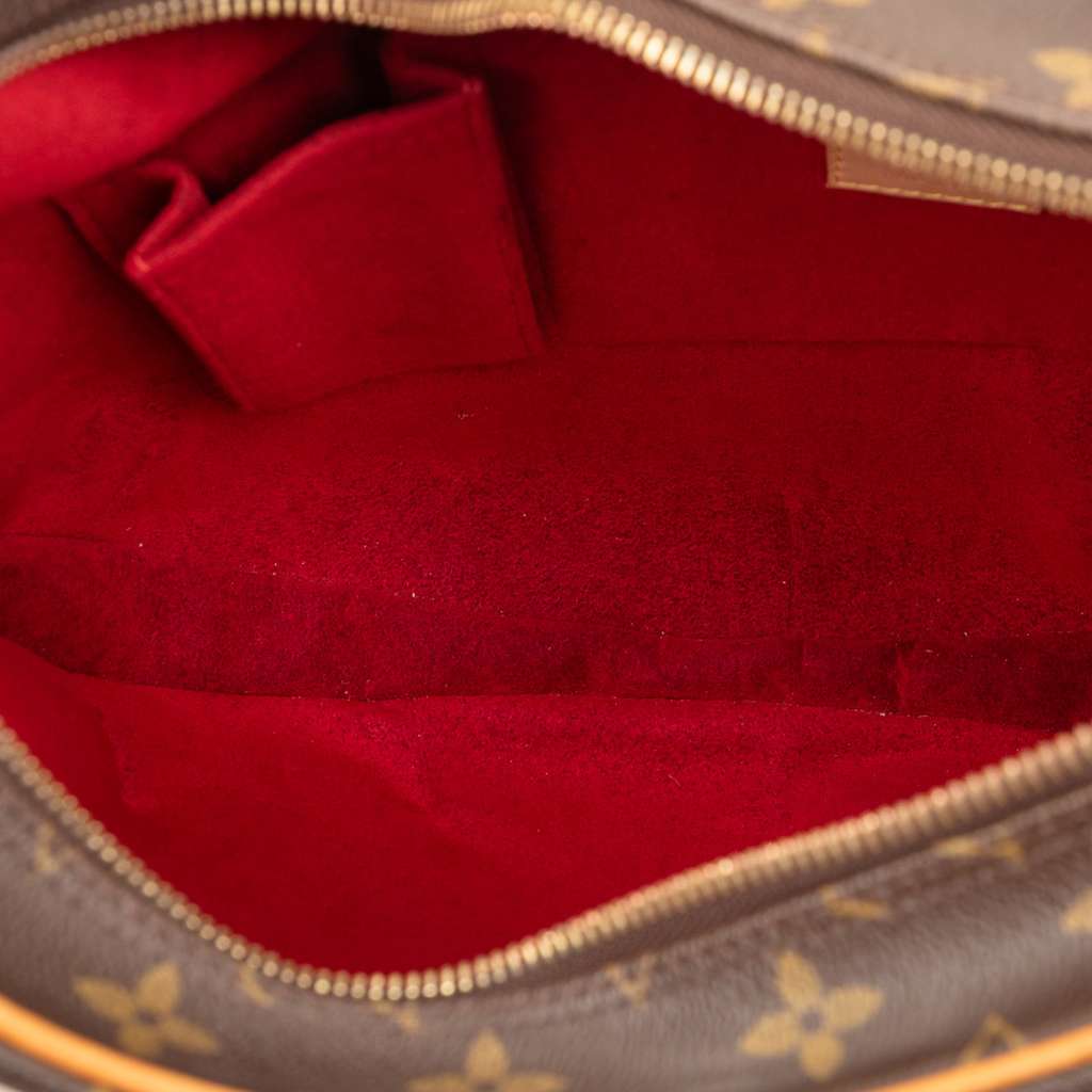 Louis Vuitton Monogram Croissant GM - 4