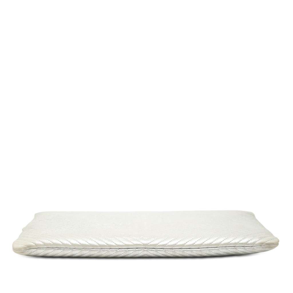 Chanel Large Chevron Metallic Calfskin O Case Clutch - 3