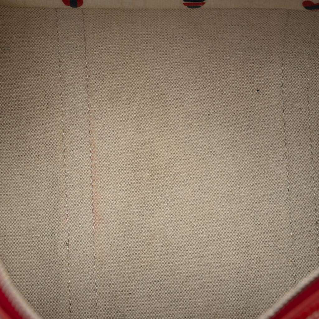 Gucci Medium GG Supreme Hearts Joy Boston Bag - 4
