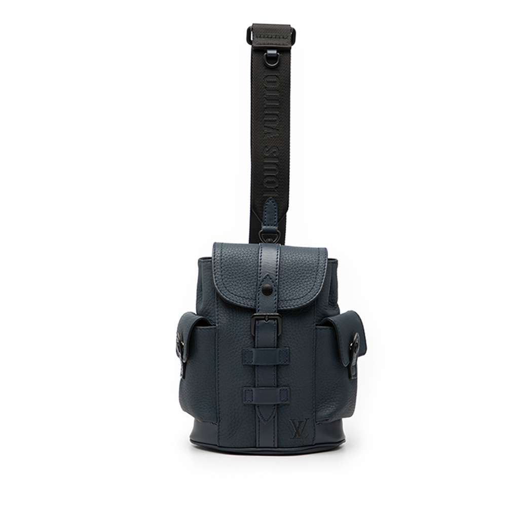 Louis Vuitton Taurillon Christopher XS