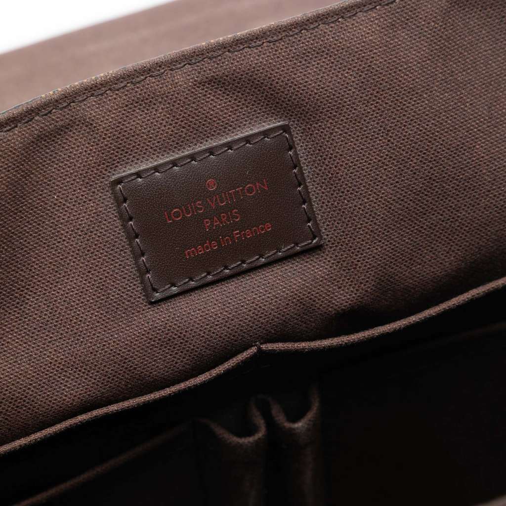 Louis Vuitton Damier Ebene District MM - 5