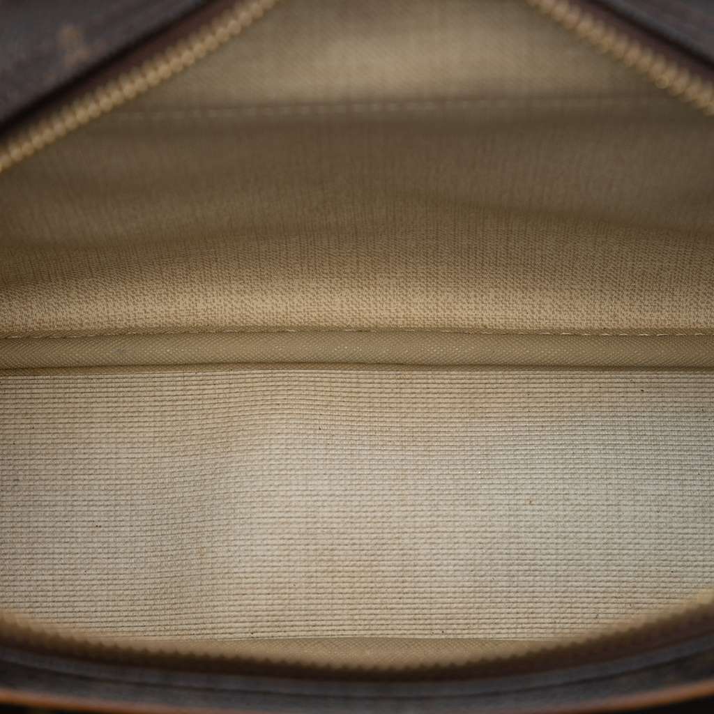 Louis Vuitton Monogram Reporter PM - 4