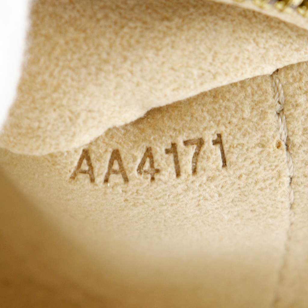 Louis Vuitton Monogram Pochette Milla MM - 5