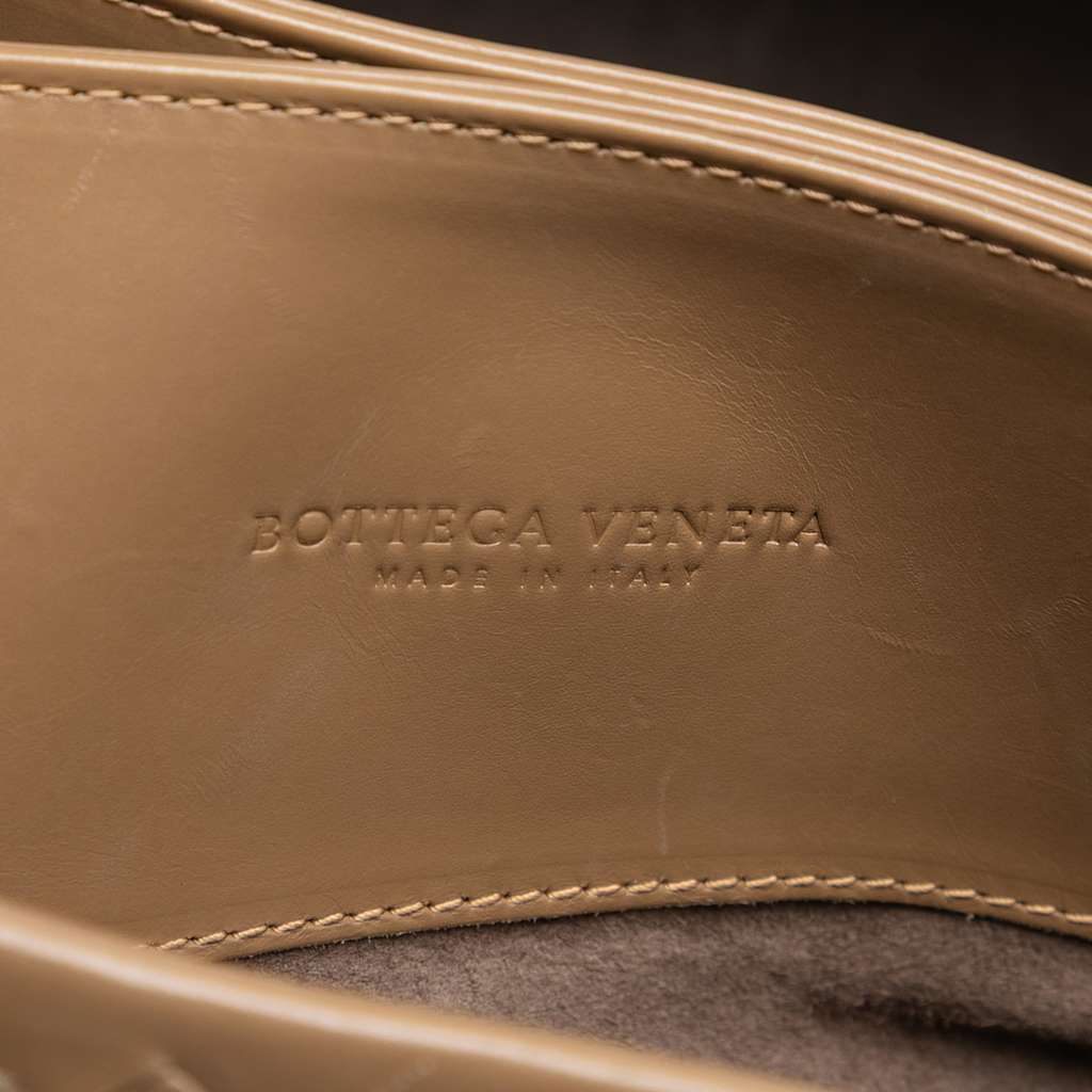 Bottega Veneta Medium Nappa Intrecciato Roma Tote - 5