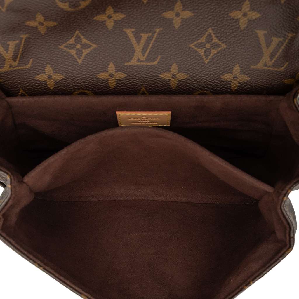 Louis Vuitton Monogram Pochette Metis - 4