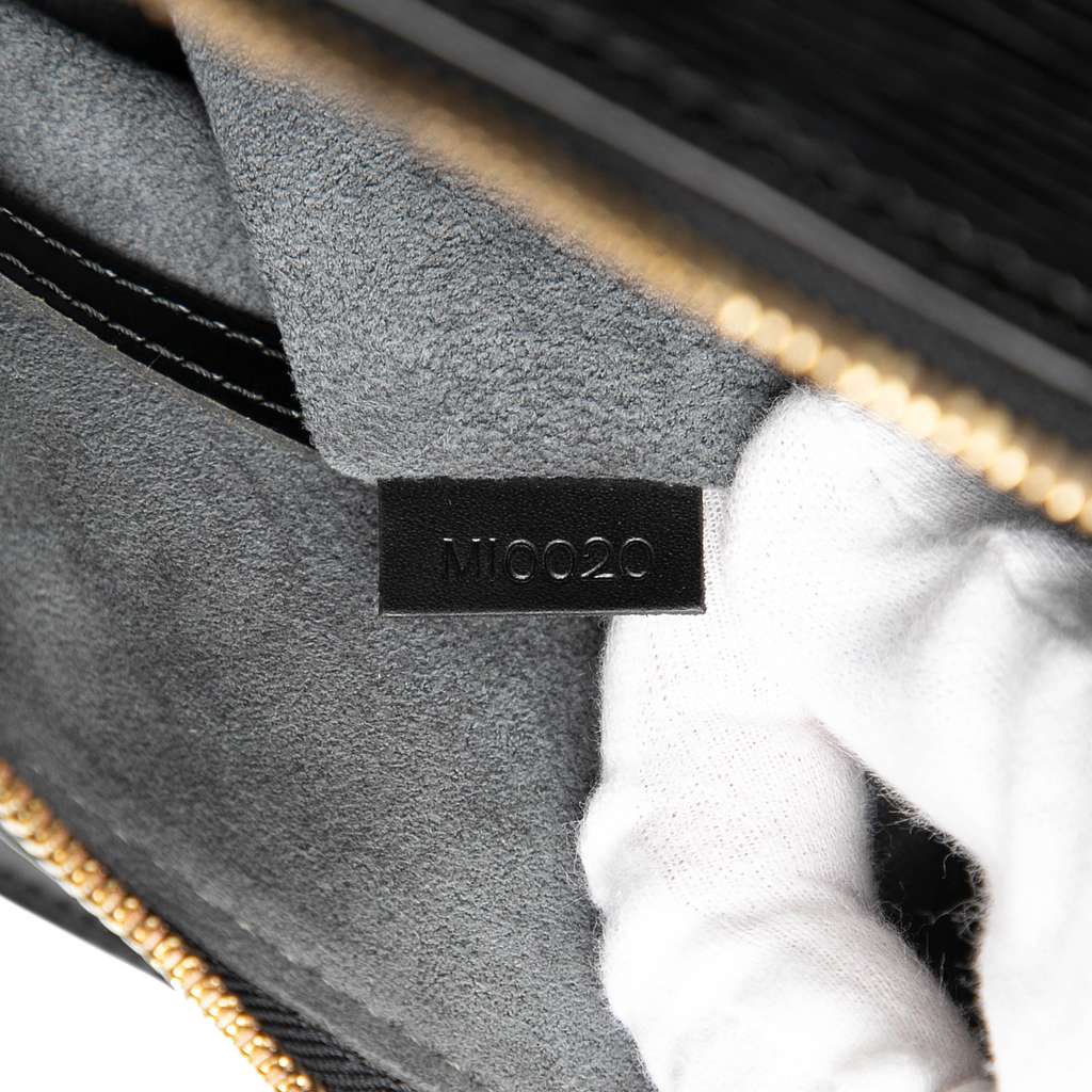 Louis Vuitton Epi Alma PM - 5