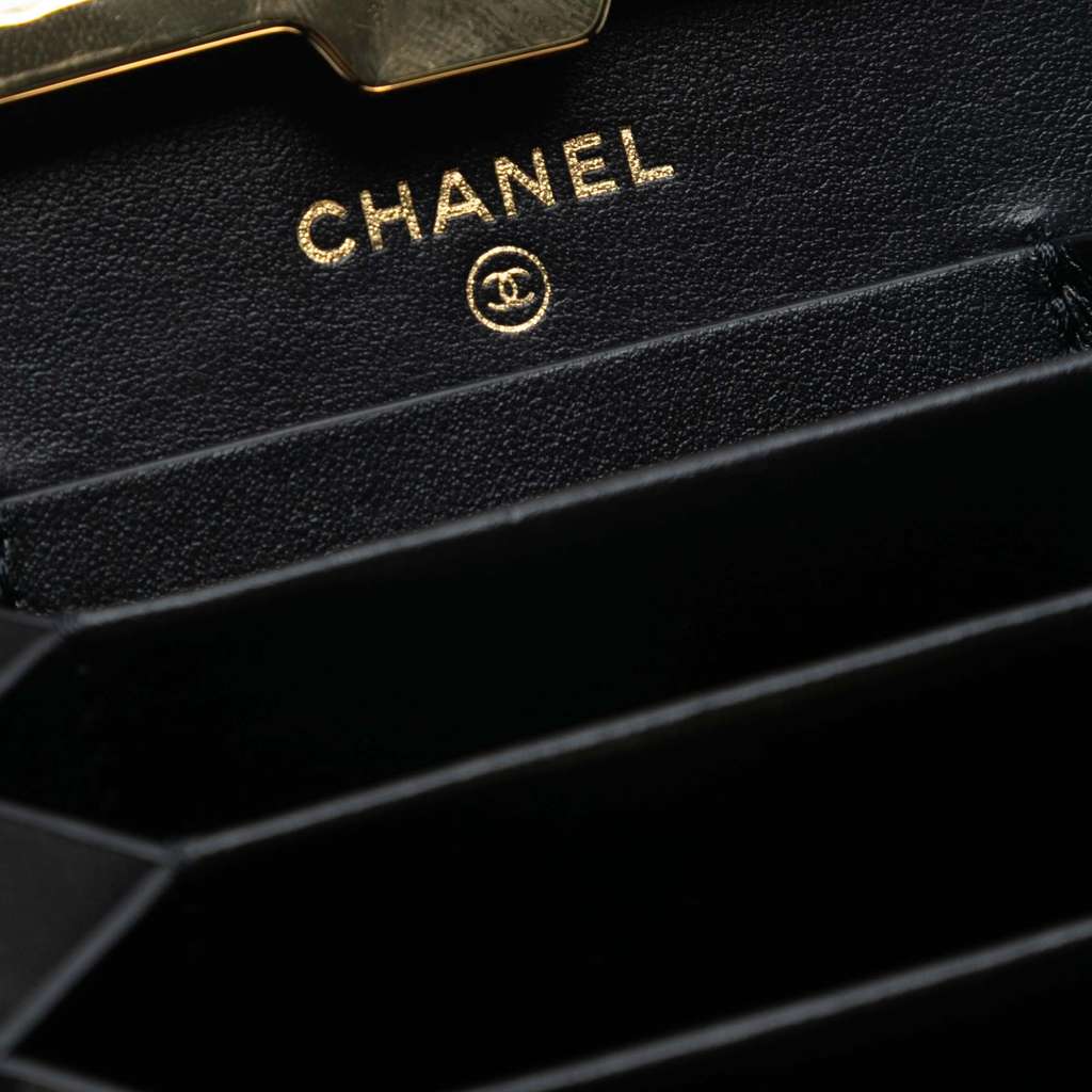 Chanel Small Glazed Goatskin Box With Chain - 5