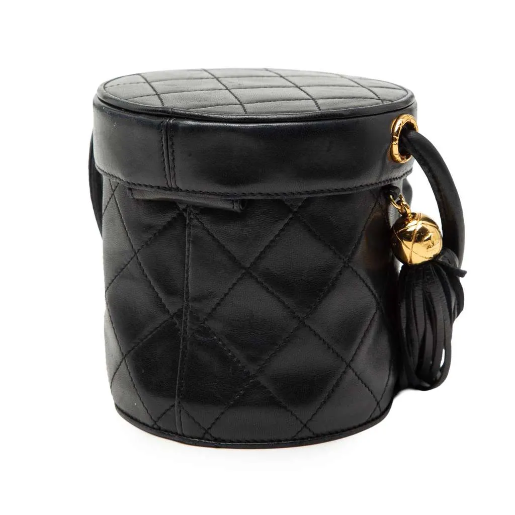 Chanel Mini Quilted Lambskin Canteen Tassel Vanity Case Black Leather Very good - Back View