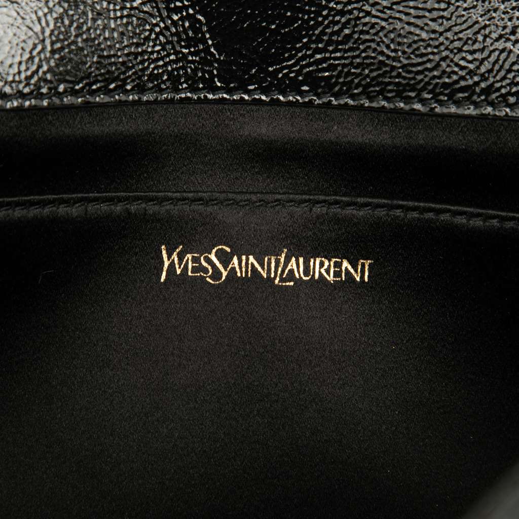 Saint Laurent Large Textured Patent Monogram Belle De Jour Clutch - 5